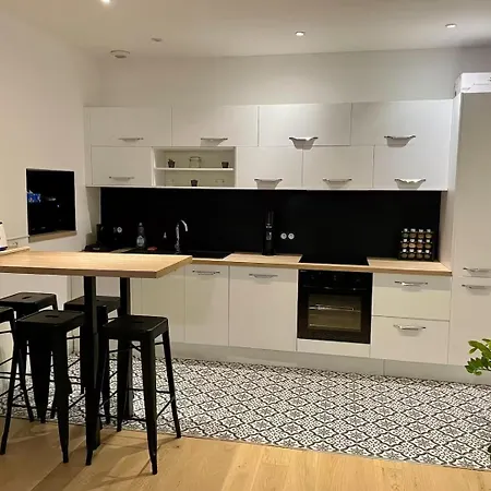 T3 Refait A Neuf Quartier De Ville-terreaux Apartamento